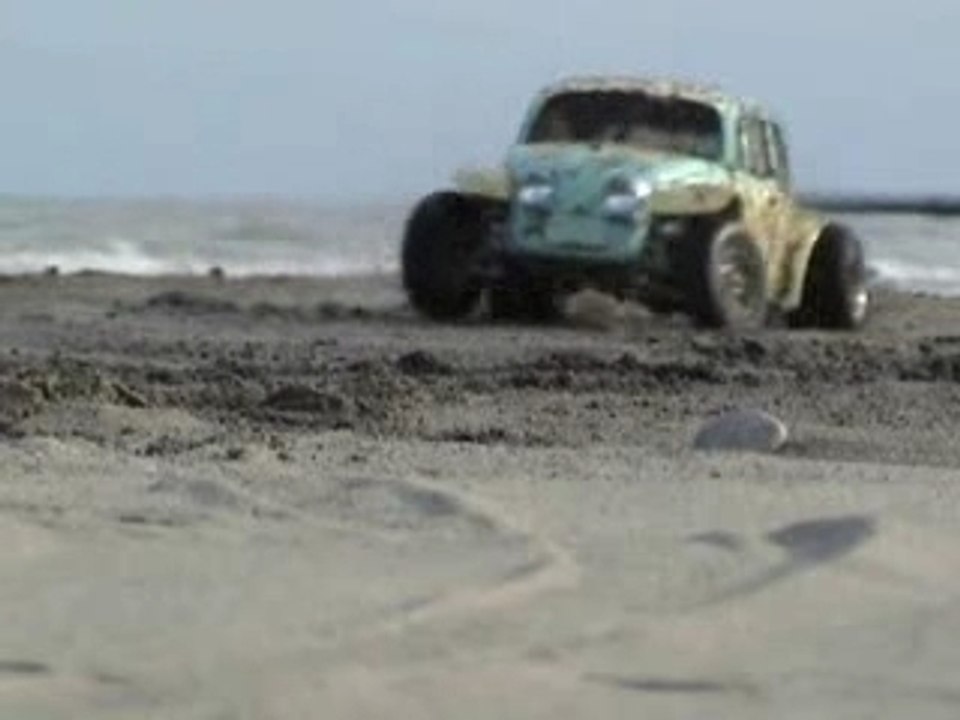 Tamiya Sand Scorcher sur la plage