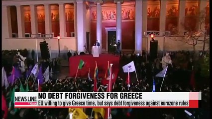 EU presses Greece to fulfill its debt commitments