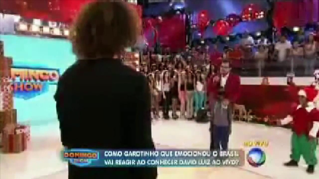 footbal skills - David Luiz cries on Brazilian TV helping a young kid s dream come true