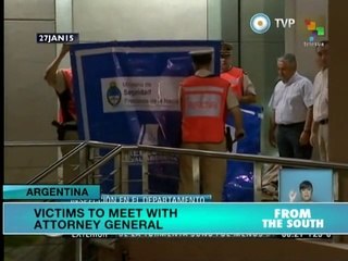 Argentine President meets with AMIA victims promising justice