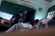 (Hot) Thầy trò đánh nhau trong lớp học tại Bình Định