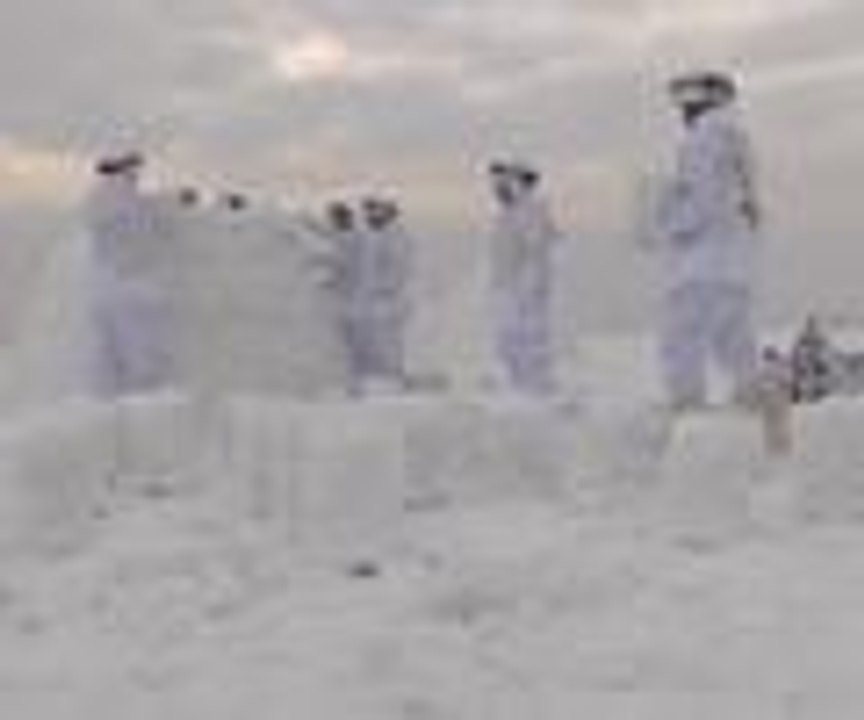 Komandoların kış tatbikatı nefes kesti