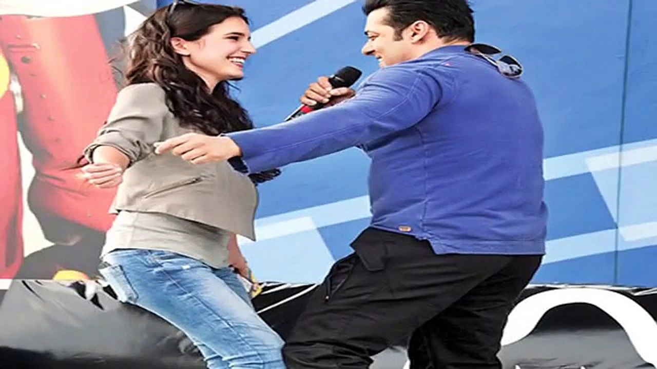 Salman Khan And Isabelle Kaif  Dancing Video.mp4