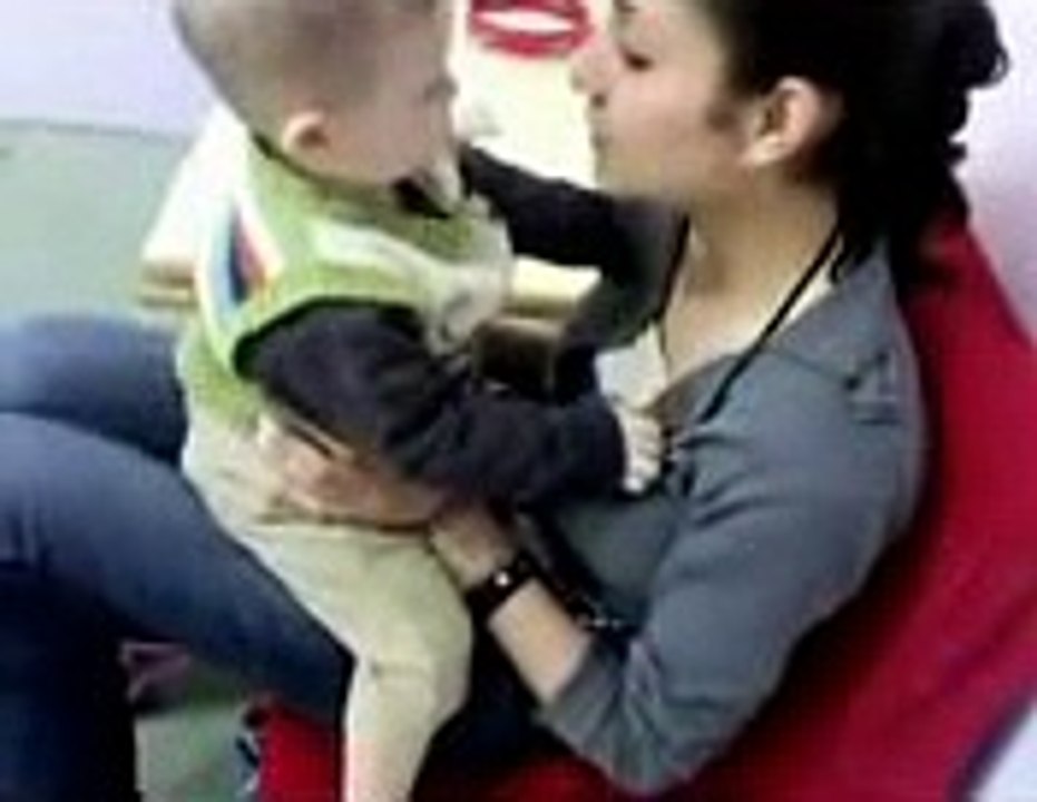 Give me a Kiss baby lolzz