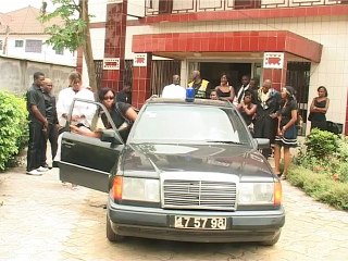 ENNEMIS INTIMES EP 13-15 - Série TV complète en streaming gratuit - Cameroun