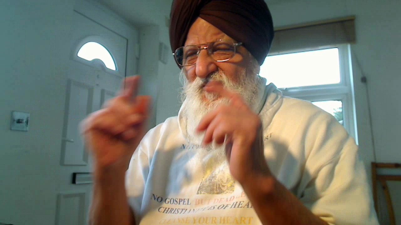 Luke 9v7-17:- Jesus feeds the 5000 with heavenly Bread against Moses providing Mana. Much tasty food as you eat it in the Sikh Temples for FREE. Then, He started his Mission in which you have to eat the flesh of Jesus and Drink the Blood of Christ to be