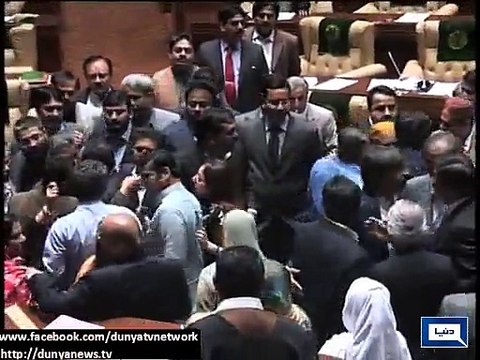 Sindh Assembly witnessed uproar when MQM MPAs protested against CM Sindh