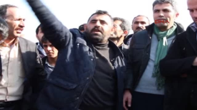 Hakkari Şemdinli Askerlerin Açtığı Ateşle Ölen Gencin Cenazesi Toprağa Verildi Ek