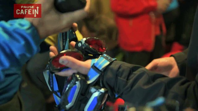 Un photographe alpiniste réalise des clichés incroyables dans des conditions extrêmes