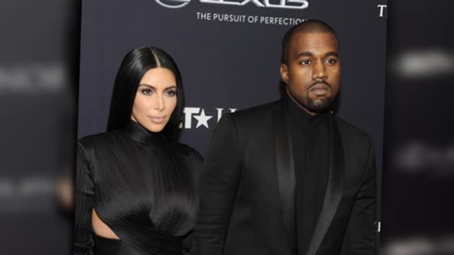 Kim Kardashian y Kanye West coordinan sus trajes Balmain para los premios BET Honors