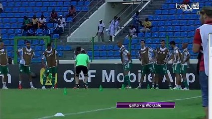 Échauffement à 30 min du début de Sénégal - Algérie