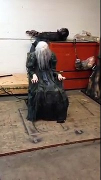 THIS IS THE SCARIEST HALLOWEEN PROP EVER