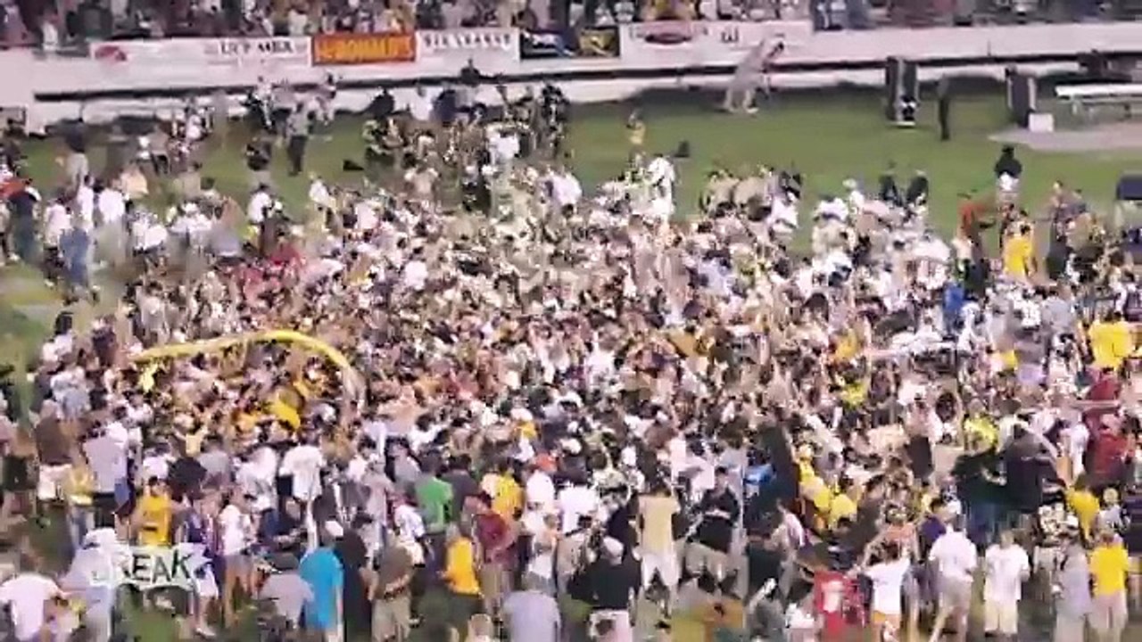 Super Fans