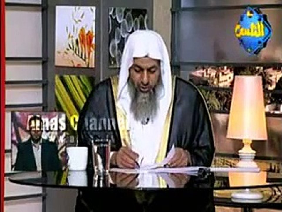 هل يجوز للرجل أن يتزوج على زوجته بدون علمها ؟