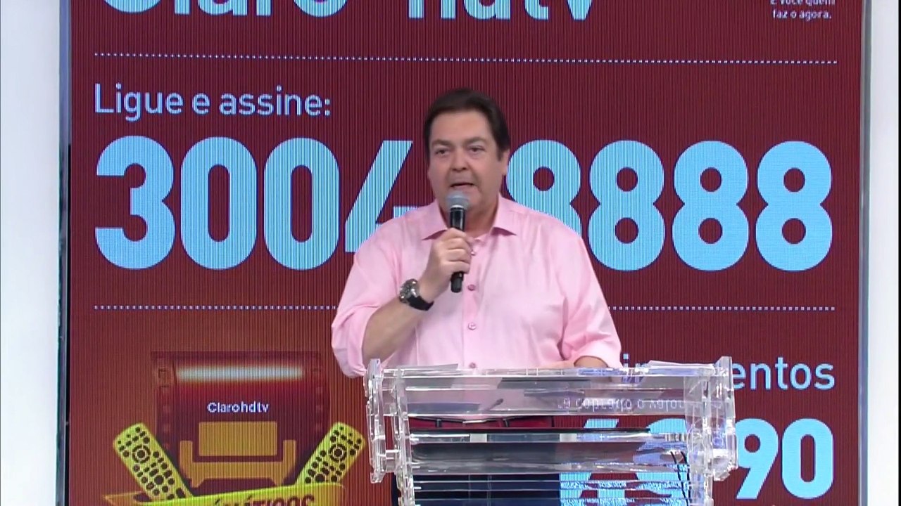 Fernanda D'Ávila - Claro TV - 25/01/2015 - HD