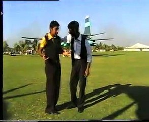 Aisha Public School mzcs boys(dedar and sohail) doing tablo...flv