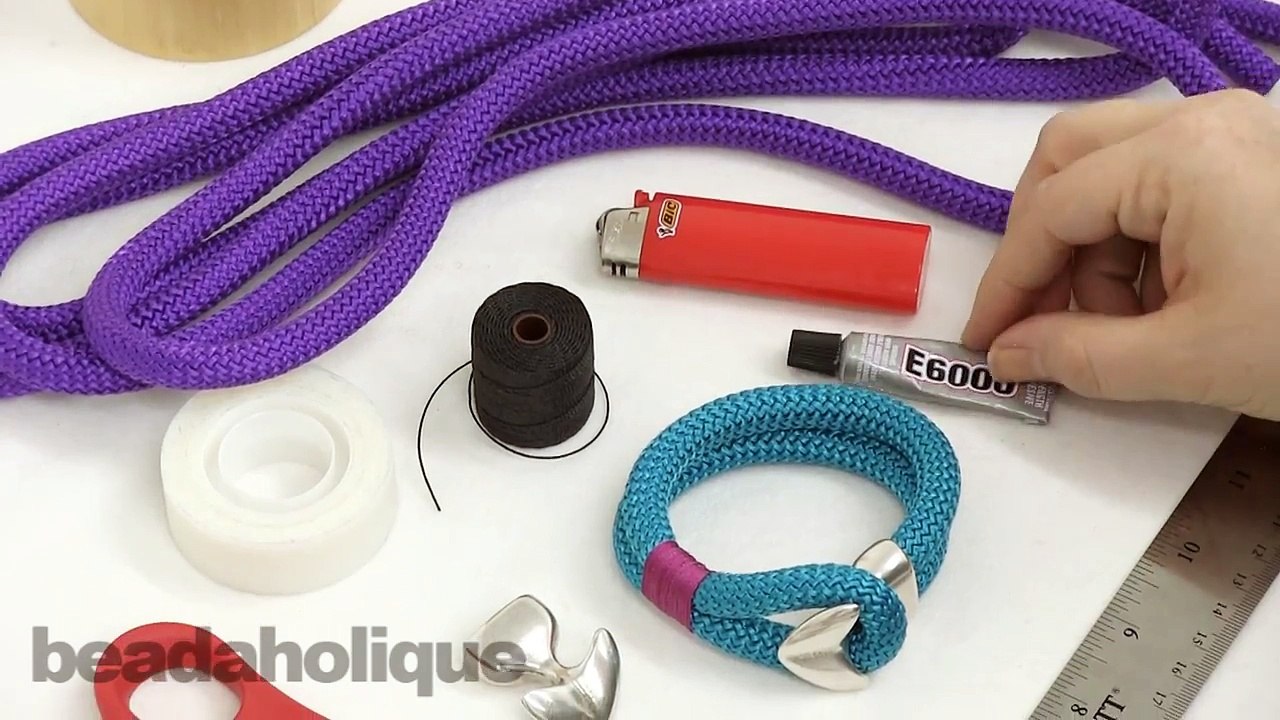 How to Make a Looped Climbing Rope Bracelet