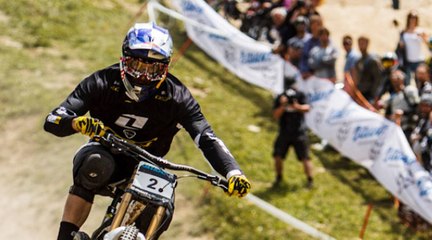 Un doublé exceptionnel sur la DH des Crankworx