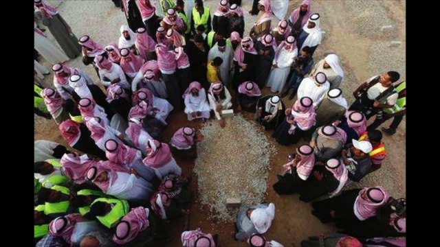 أول رثاء لخادم الحرمين الملك عبدالله بن عبد العزيز بصوت الفنان عمر العبداللات