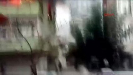 Adana Evde Çıkan Yangında Felçli Adam Öldü, 4 Kişi Kurtarıldı