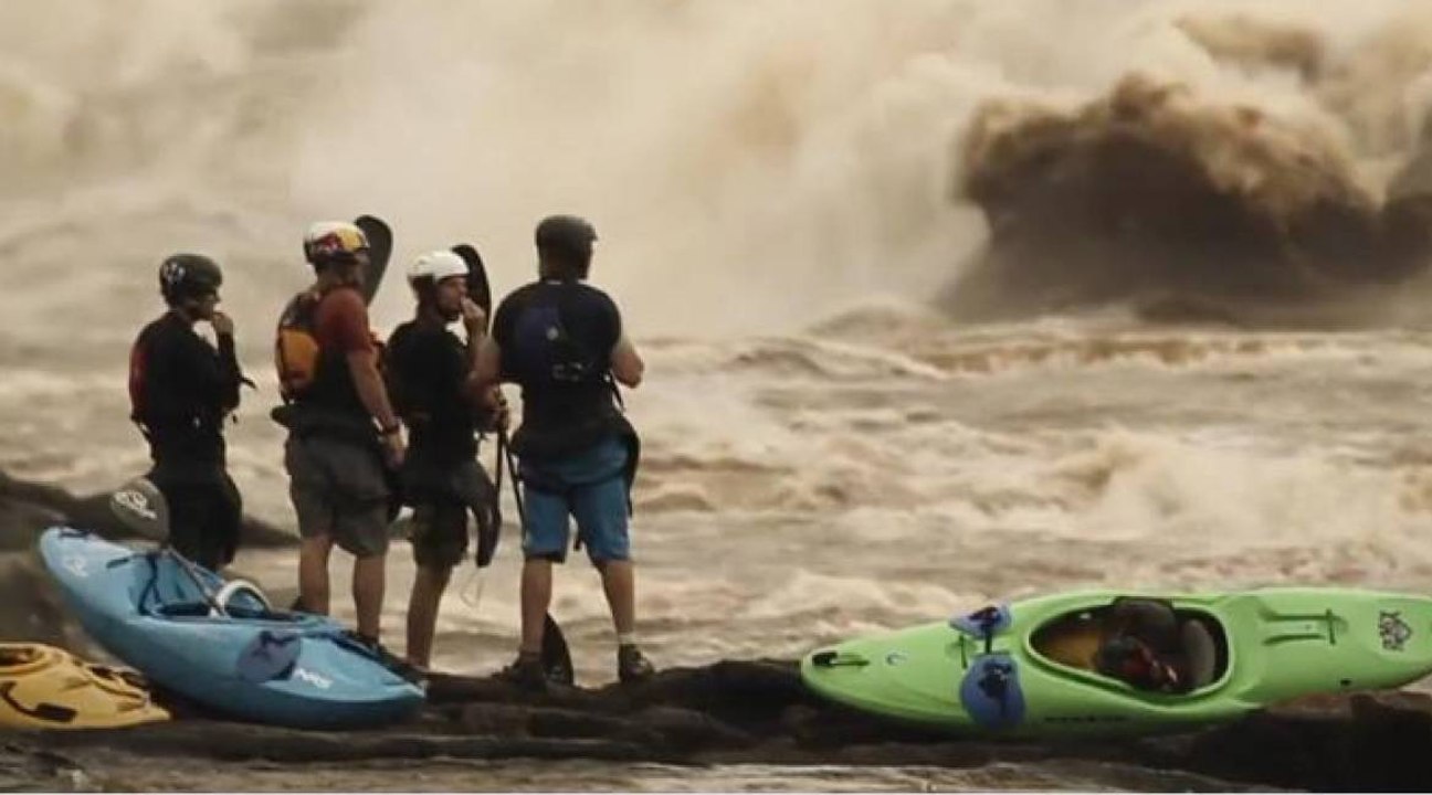 Un défi hors normes en kayak : les rapides de l’Inga !