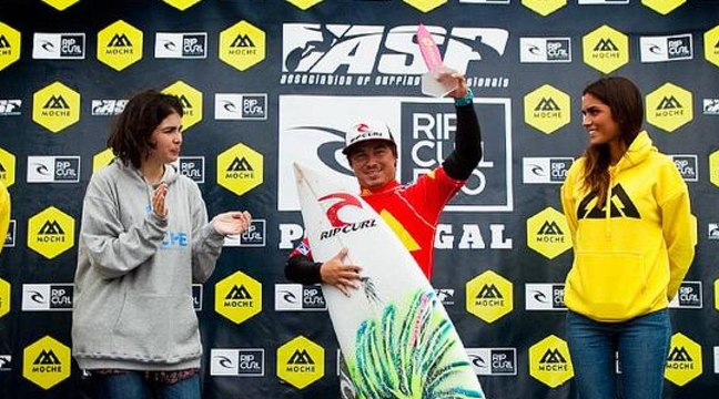 P-V Laborde remporte les trials et côtoiera les stars du Rip Curl Pro Portugal