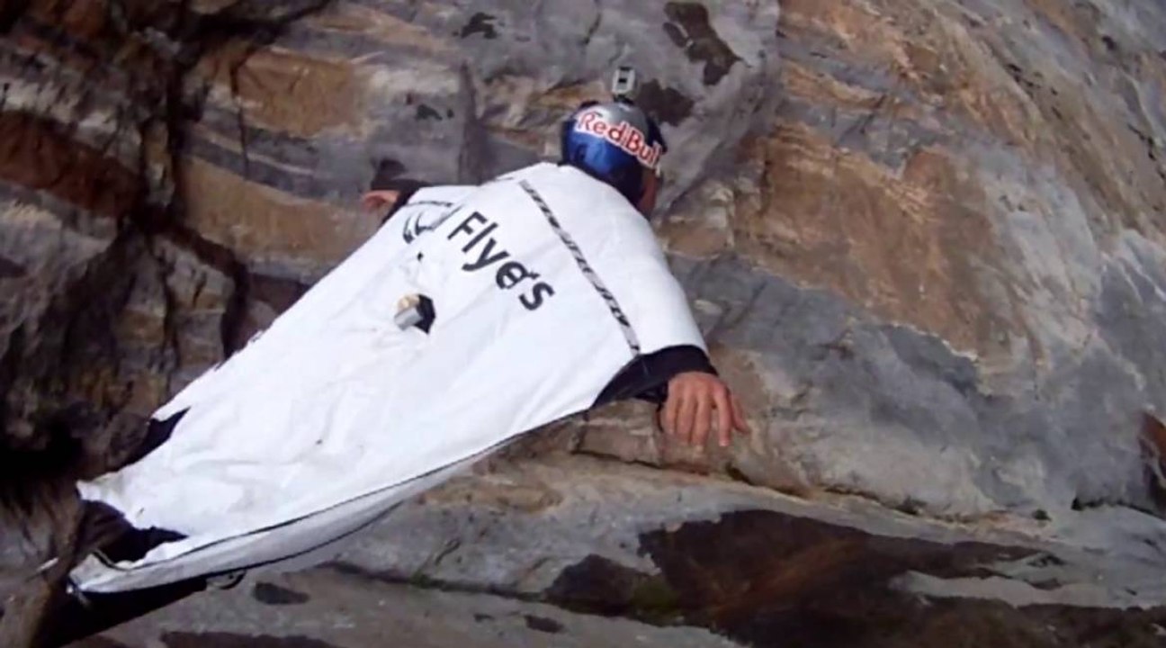 Nouveau saut en wingsuit avec Fred Fugen