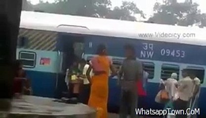 Wwe Fan From Bihar Reacts