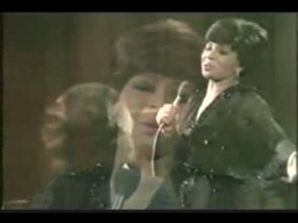 Shirley Bassey with michel legrand