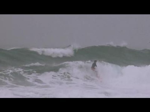 Volcom _ Strange Brains _ Yago Dora