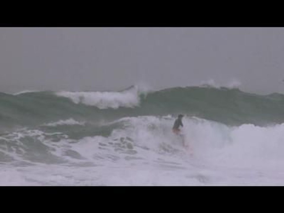 Volcom _ Strange Brains _ Yago Dora