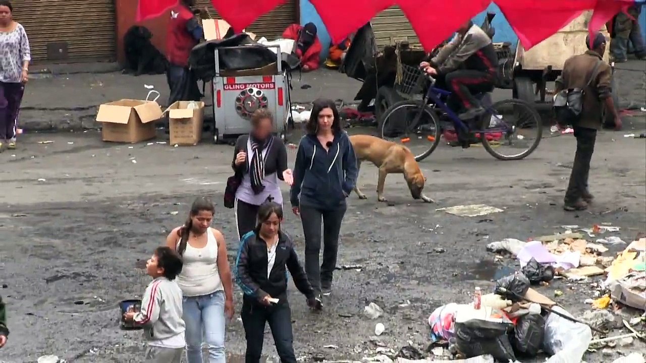 Visitamos un ‘hotel’ en el Bronx - En Tierra Hostil