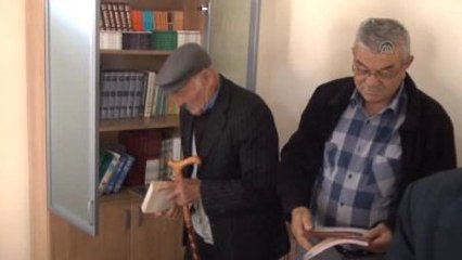 Huzurevinde Kitap Okuma Kampanyası