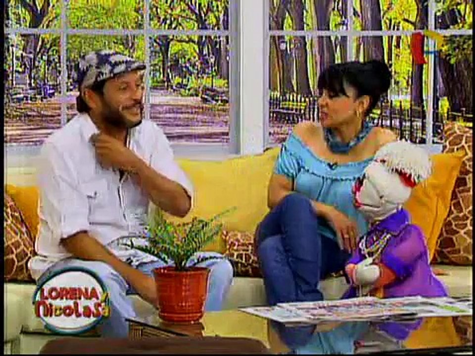 Lucho Caceres Actor de Somos Family en Lorena y Nicolasa