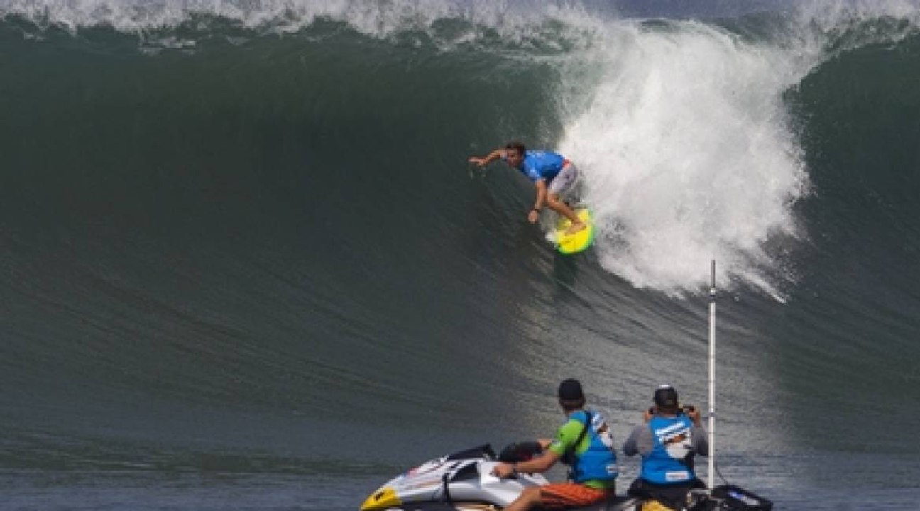 Oakley Pro Bali 2013 : fin de l'aventure pour Jérémy Florès