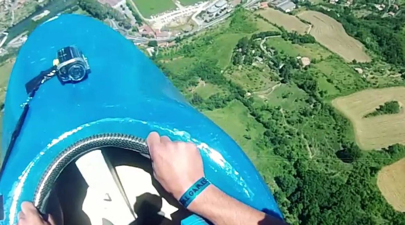 Natural Games 2013 : le kayak volant de Mathieu Dumoulin