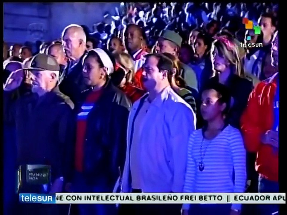 Cuba: miles marchan en La Habana para recordar al prócer José Martí