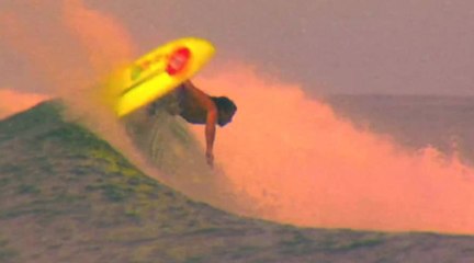 Mitch Coleborn à l'affiche dans la surf série de Volcom