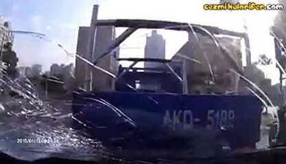 Hayatı GTA Sanan Çinli Sürücü