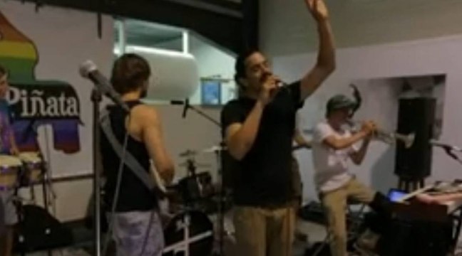 Quiksilver Pro France : soirée chez le shaper de Jérémy Florès