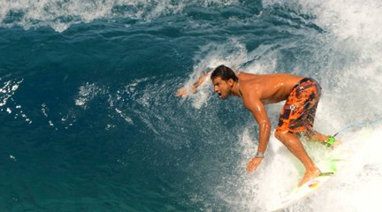 Un jour à Hawaii avec Michel Bourez !