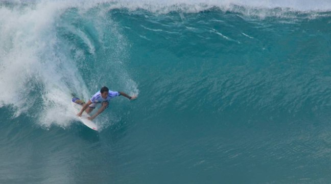 Avec Jérémy Florès sur la première journée des Billabong Pipe Masters 2013