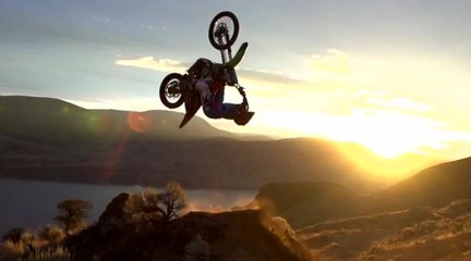 Motocross freeride en Colombie Britannique