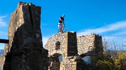 Above the Wall : le vice champion du monde, Aurélien Fontenoy, entre équilibre et vertige