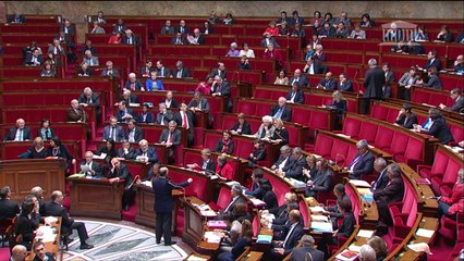 Sécurité routière: mauvais résultats en 2014, admet Cazeneuve