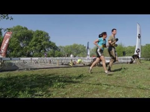 Adrénaline Shots : passage de l'obstacle de The Mud Day Pays d'Aix de 10h29 à 10h47