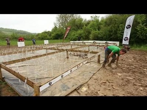 Adrénaline Shots : passage de l'obstacle de The Mud Day Paris du 10 mai 2014 de 12h15 à 12h30