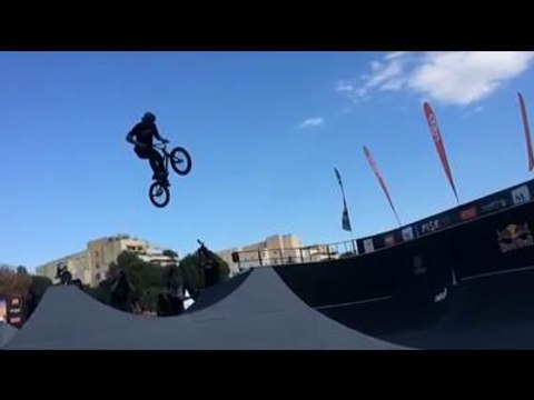 Le 540 bar spin de Kevin Peraza au FISE à Montpellier
