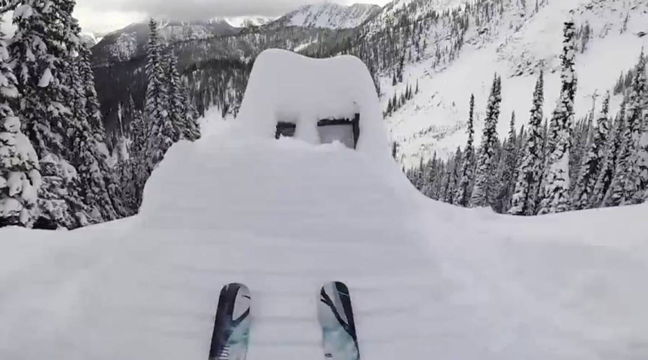 GoPro : le monstrueux double backflip de Tanner Hall !