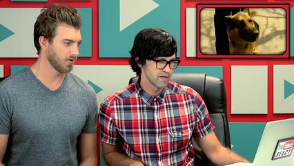 YouTubers React to Darude - Sandstorm